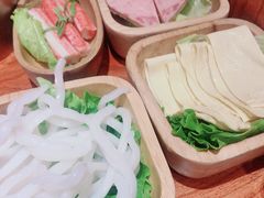 -独食火锅·半米屋台(直营总店)