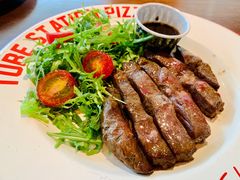 南部嫩烤牛肉-Tubestation站点比萨(高新万达ONE店)
