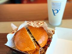 黑松露牛肉汉堡-JPG canteen(广州白云机场T2店)