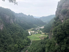 -天姥山