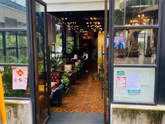 门面-桉树林A coffee 森林餐厅(三圣乡店)