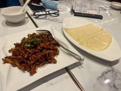 京酱肉丝-乐忻皇朝汇(环贸iapm商场店)