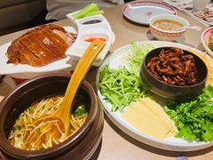 -满园烤鸭·春饼(太原街万达店)