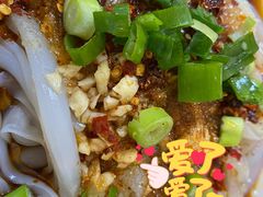 特色凉粉-彭大姐老店黄辣丁(新津店)