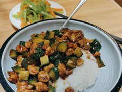 -西部马华清真兰州牛肉面·烧烤夜市(三里河店)