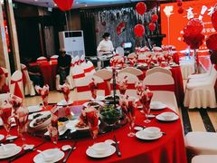 -天外天美食广场(哈尔滨路店)