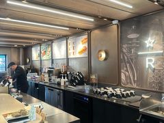 -星巴克臻选(上海今潮8弄店)