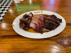 蜜汁肥叉-澳门陈光记烧味饭店(南京德基广场店)