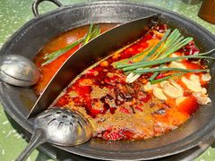 -五里关火锅(上海鑫耀·光环Live店)