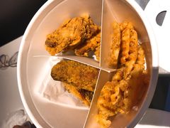 -麦当劳(丽江玉河广场店)