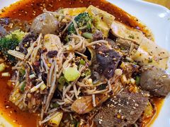 -八一路好吃街(雨田商务大厦店)