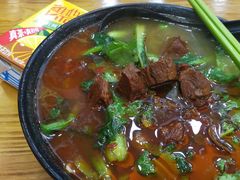 -志权牛肉面(灵山路店)
