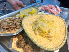 -邹家军铁锅炖(杨家湾店)