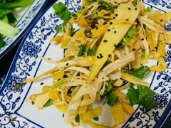 -蜗牛小馆醉乡民谣云南菜(惠新西里店)
