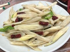 -蓝精灵饺子店