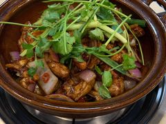 -胡须佬鸡煲四季火锅(龙珠大道店)
