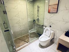 -维也纳国际酒店·重庆交通大学六公里轻轨站店