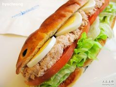 金枪鱼三明治-巴黎贝甜(五道口店)