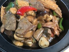 海鲜街什锦煲-海鲜街菜馆(海珠南路店)