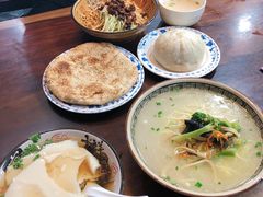 炸酱面-四海楼(如皋定慧禅寺店)