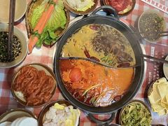 -赵美丽·重庆社区火锅·直营店(火车东站·中豪国际店)