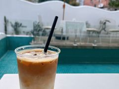 斑斓拿铁-几静cafe(基湖店)