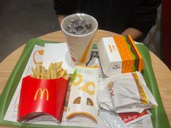 -麦当劳(百联西郊购物中心店)