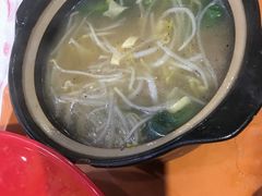 肥牛过桥米线-哆喀美食广场(虎丘婚纱城店)