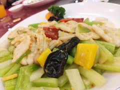 -益健名厨海鲜城(夏湾店)