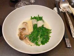 上汤浸季节蔬菜-鹏瑞莱佛士酒店·云璟 Yun Jing