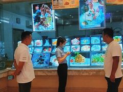 -沪华海鲜大酒楼(南汇店)