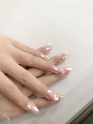 -苏彩·皮肤管理美甲美睫