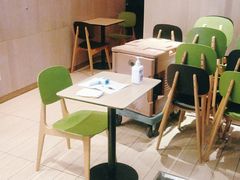 -德克士(虹桥火车站店)