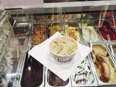 -VENCHI 闻绮(上海佛罗伦萨小镇店)