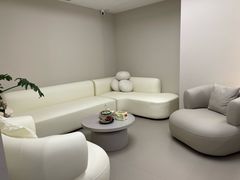 -壹点灵·心理咨询中心(中山公园店)