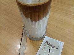 -默迹咖啡馆