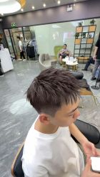 -藤野造型烫染·漂发