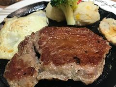 海鲜荟萃厚切牛排-诺丁牛排披萨自助餐厅(汕头苏宁店)
