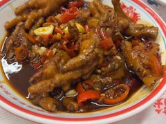 -堂瓦里·33年传统赣菜(第一街区店)