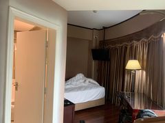 -湛江远扬YOUNG咖啡主题酒店(赤坎老街店)