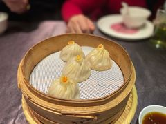 蟹肉鲜肉小笼-蟹榭·本帮江浙菜·蟹宴(五角场合生汇商场店)