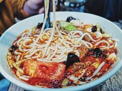 香辣牛肉米线-洪福米线(浣纱路店)