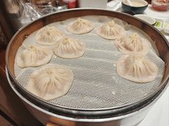 开封灌汤小笼包-梅利汴京烤鸭•开封豫菜地标店(东司门店)