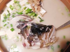 -姜君·千岛湖鱼头馆(浦东大道店)