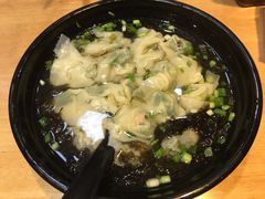 -真真鲜馄饨店(启蒙路店)