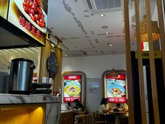 -弄堂咪道-饭香·面香·馄饨香(汇锦广场店)