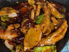 -老街烧烤大排档·地道湖北菜·龙虾馆(汉口火车站店)