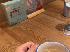 -蜜桃餐厅·伴山(湖滨商业街店)