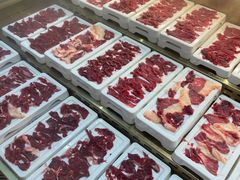 -来龍儿鲜切牛肉自助老火锅