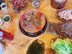 -阿婆情腊排骨火锅(金虹路店)